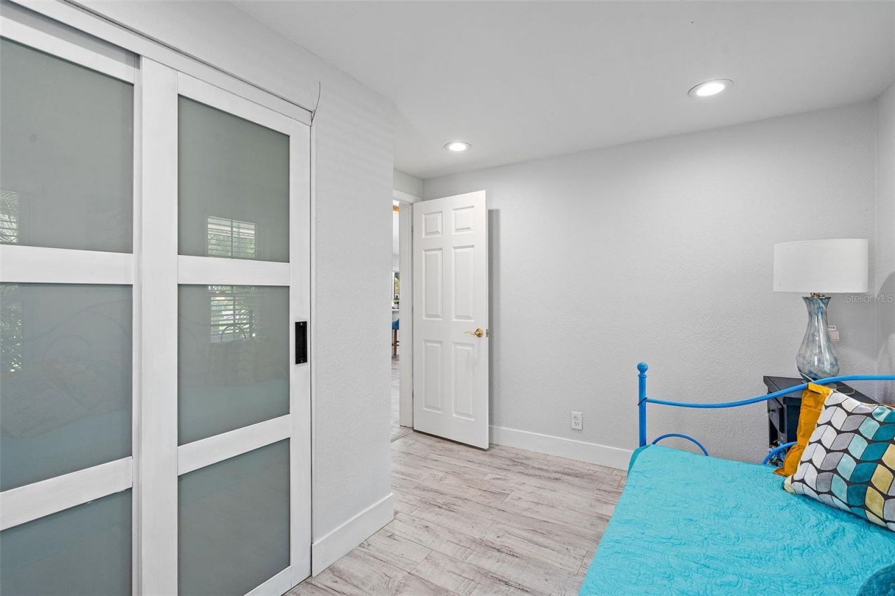 2820 Whitney Road, Clearwater, FL 33760 Photo