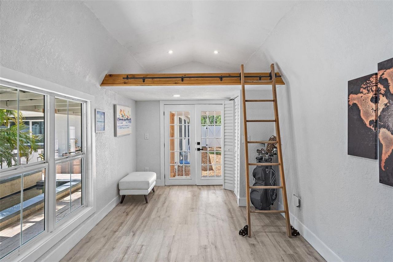 2820 Whitney Road, Clearwater, FL 33760 Photo