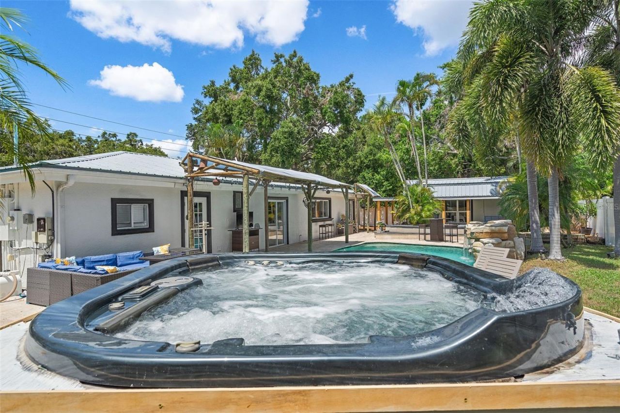 2820 Whitney Road, Clearwater, FL 33760 Photo