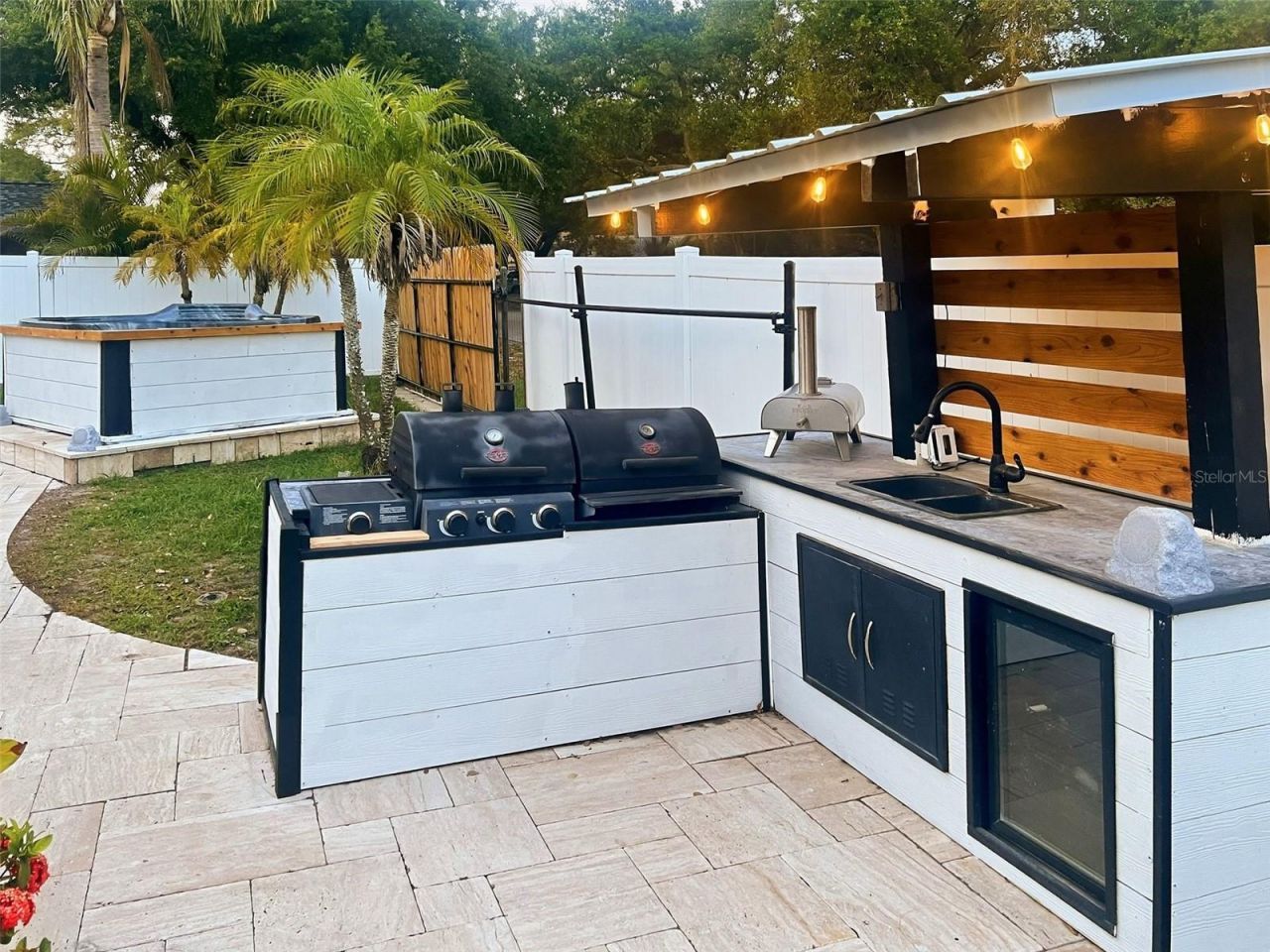 2820 Whitney Road, Clearwater, FL 33760 Photo