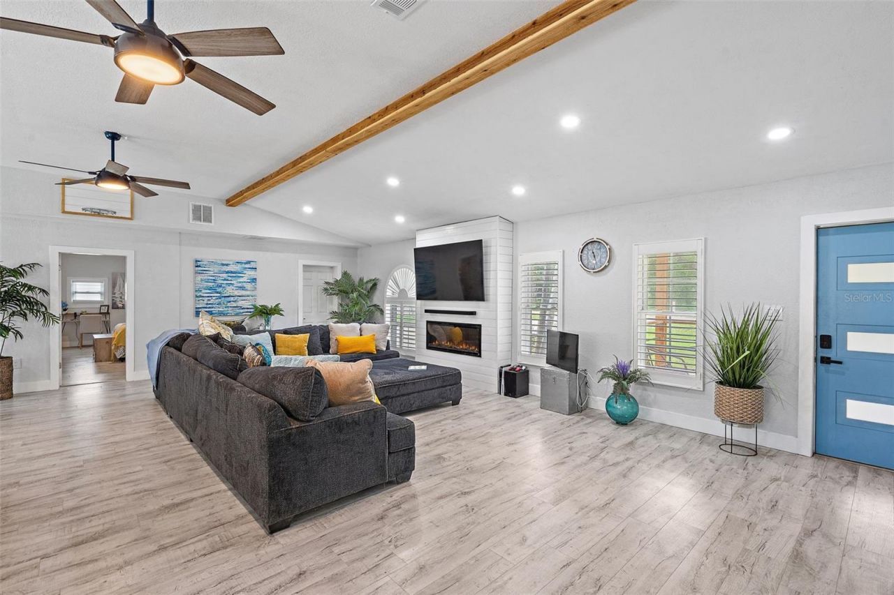 2820 Whitney Road, Clearwater, FL 33760 Photo