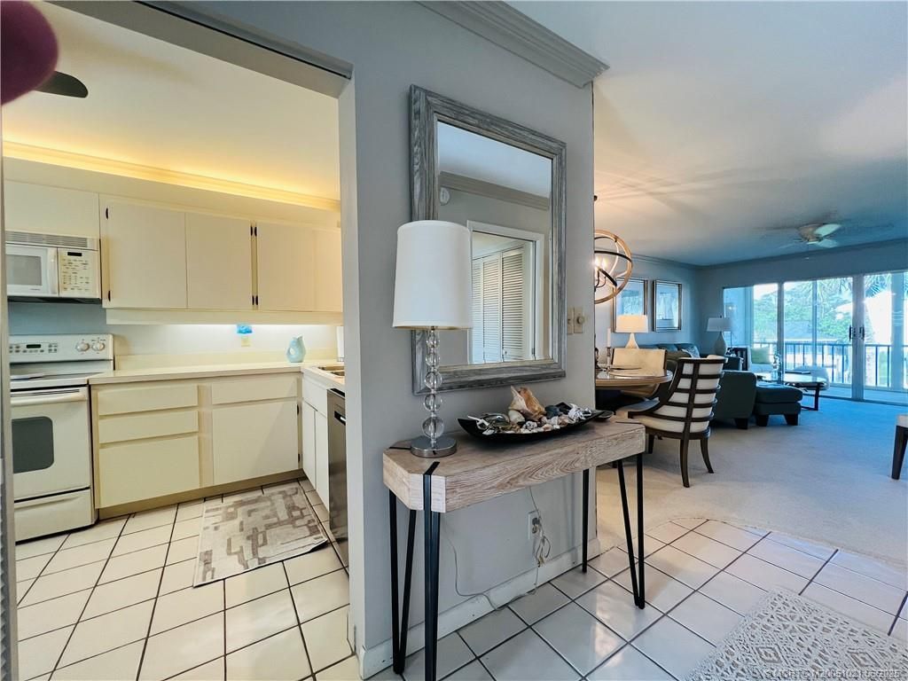 1550 NE Ocean Blvd., Unit C-204, Stuart, FL 34996 Photo