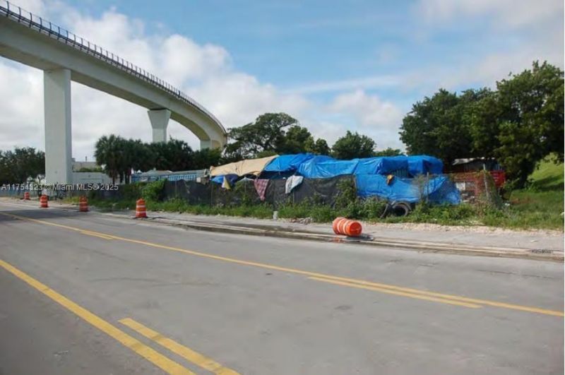 3632 NW 37 Avenue, Miami, FL 33142 Photo