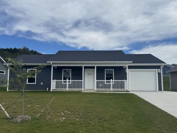 279 Aspen Hill Drive, Shelby, MI 49455