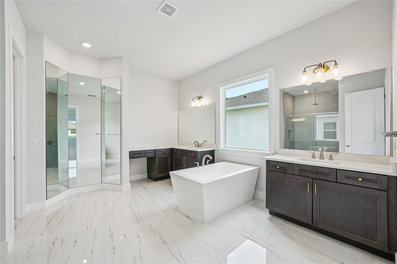 9201 Sanders Tree Loop, Wesley Chapel, FL 33545 Photo