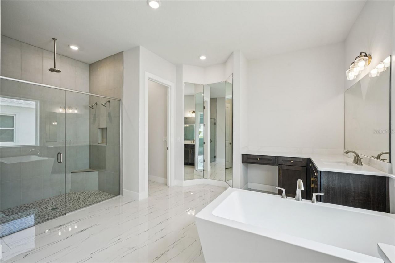 9201 Sanders Tree Loop, Wesley Chapel, FL 33545 Photo