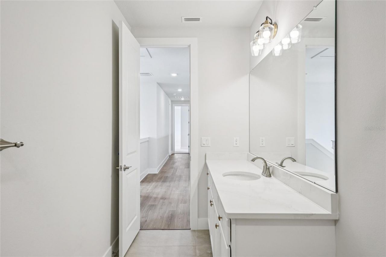 9201 Sanders Tree Loop, Wesley Chapel, FL 33545 Photo