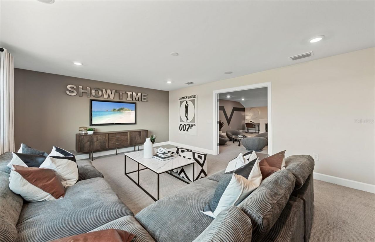 16427 Sapphire Point Drive, Lakewood Ranch, FL 34211 Photo