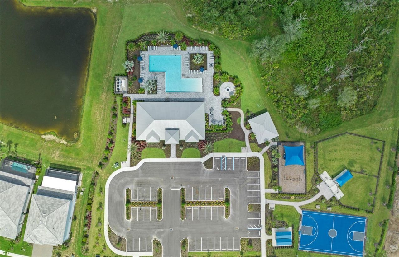 16427 Sapphire Point Drive, Lakewood Ranch, FL 34211 Photo