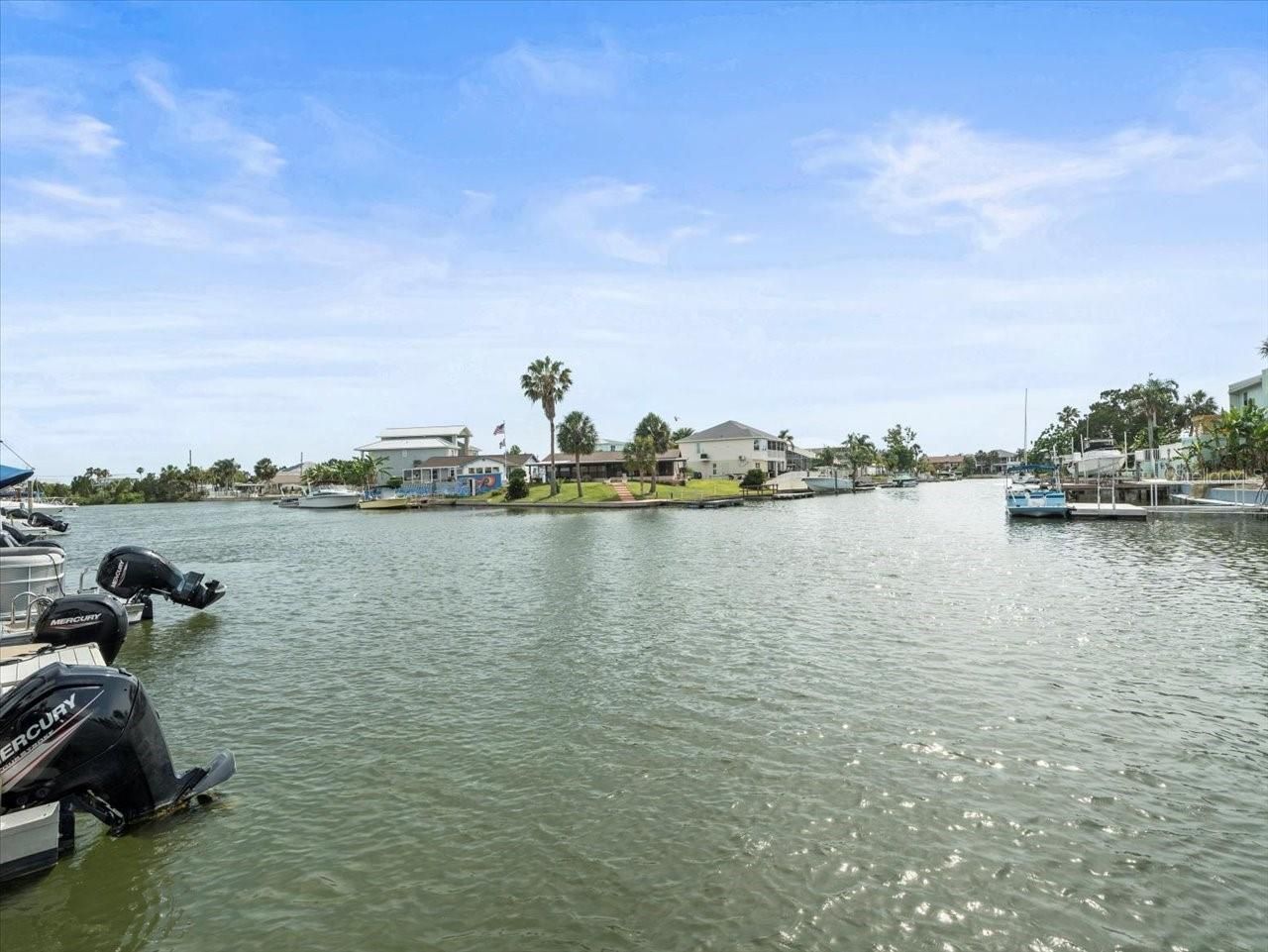 4291 Shoal Line Boulevard, Unit 102, Spring Hill, FL 34607 Photo