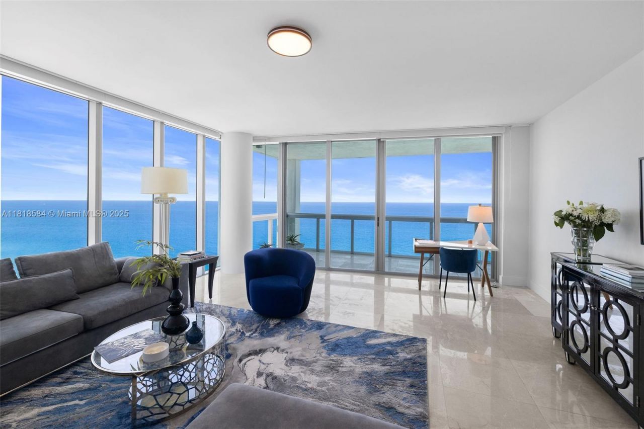 6899 Collins Ave, Unit 2707, Miami Beach, FL 33141 Photo