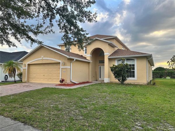 2723 STAR GRASS CIRCLE, KISSIMMEE, FL 34746