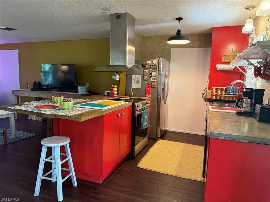 10899 Russell Rd, Bokeelia, FL 33922 Photo