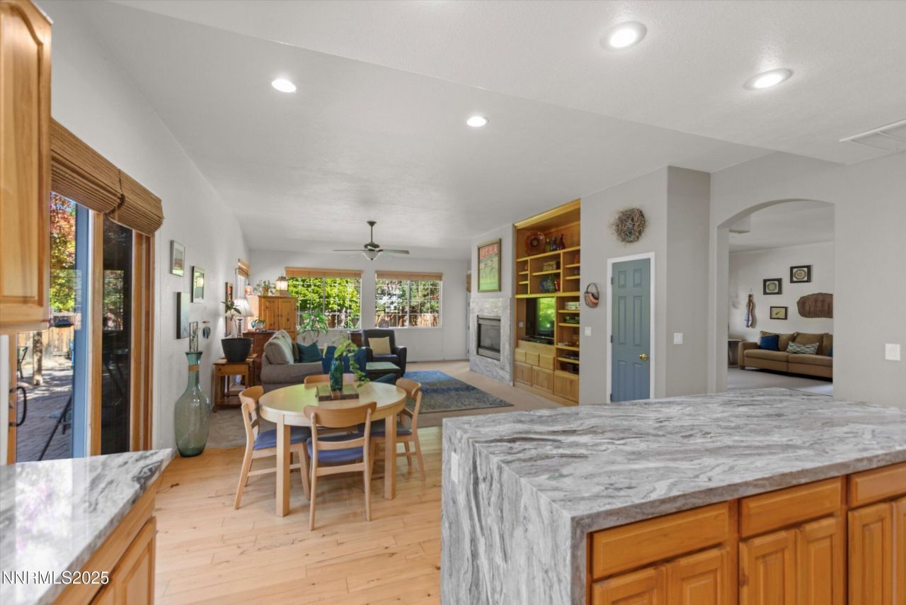 6831 Island Queen Court, Sparks, NV 89436 Photo