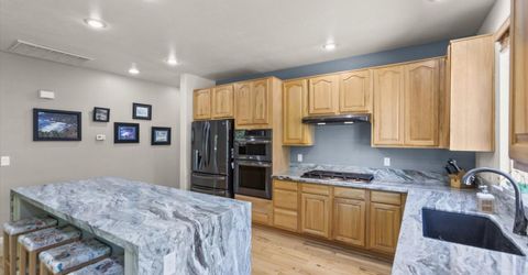 6831 Island Queen Court, Sparks, NV 89436 Photo