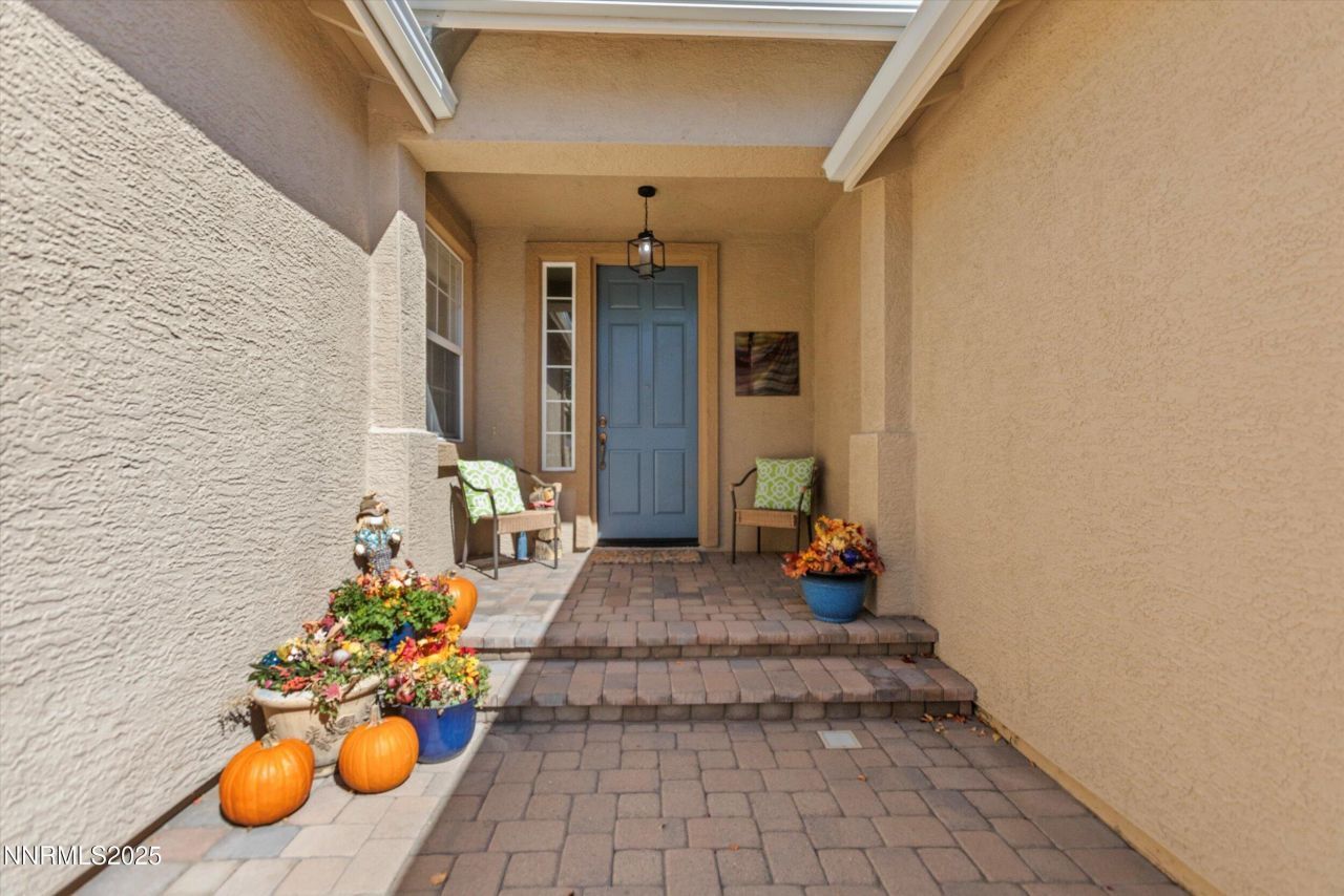 6831 Island Queen Court, Sparks, NV 89436 Photo