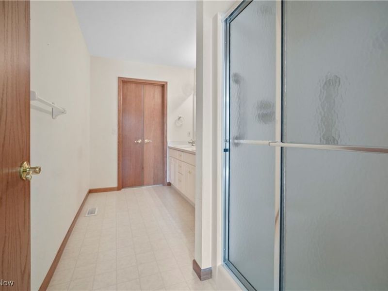 209 Greenbriar Lane, Dalton, OH 44618 Photo 14