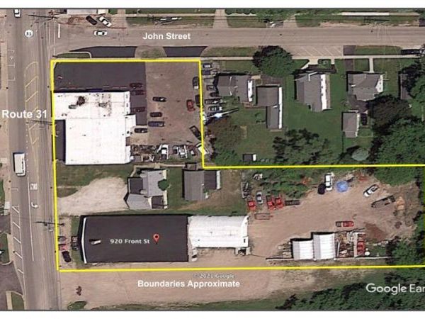 926 Front Street, McHenry, IL 60050