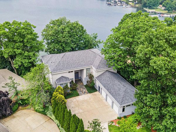 20 Hiawatha Drive, Battle Creek, MI 49015