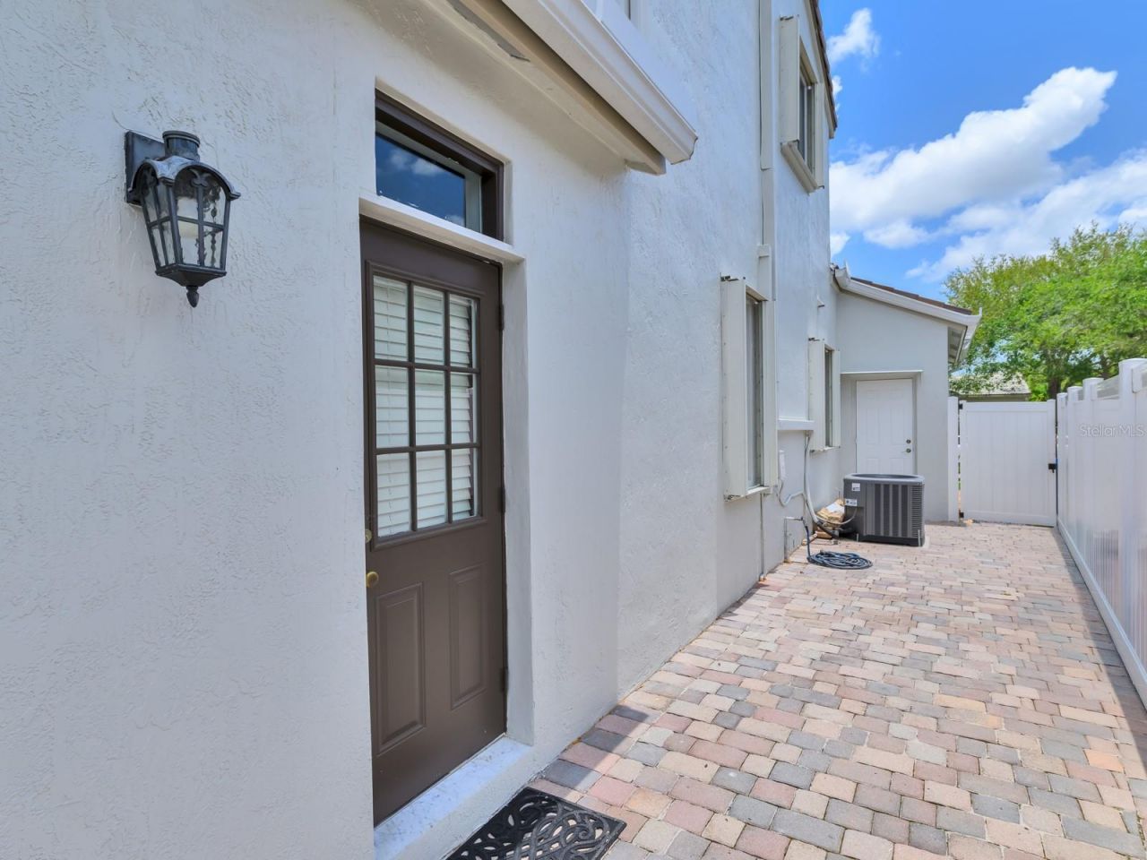 624 NE Stanton Drive, Weston, FL 33326 Photo