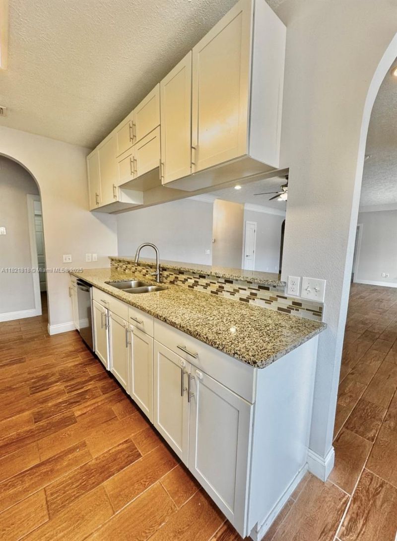 120 Hombre Circle, Panama City Beach, FL 32407 Photo