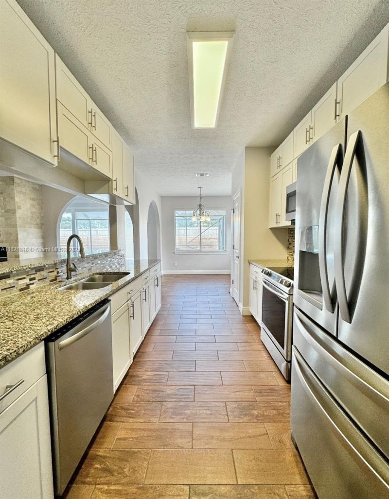 120 Hombre Circle, Panama City Beach, FL 32407 Photo