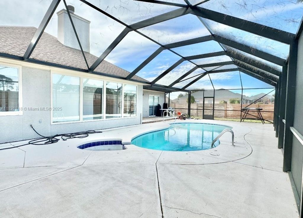 120 Hombre Circle, Panama City Beach, FL 32407 Photo