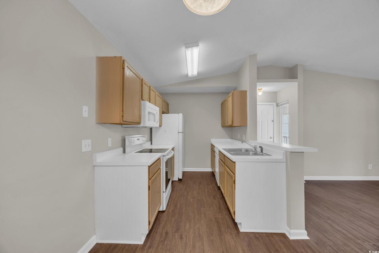 8658 Southbridge Dr. Photo 7