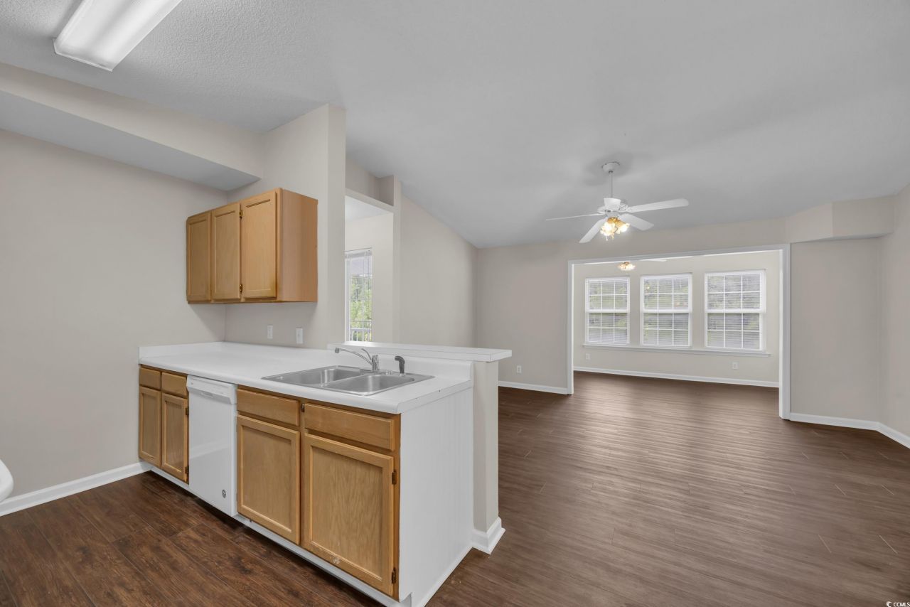 8658 Southbridge Dr. Photo 8