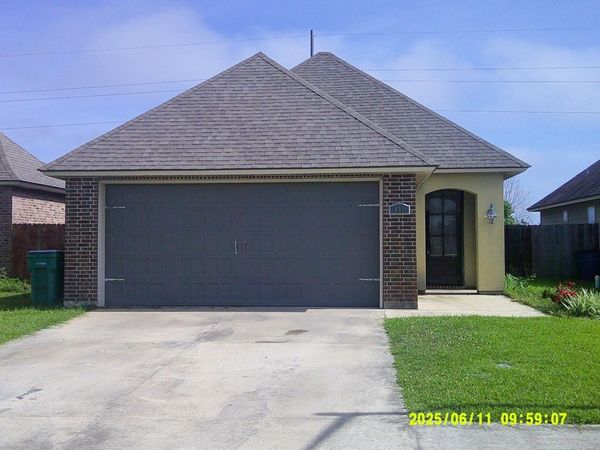 801 Rolling Mill Lane, Youngsville, LA 70592