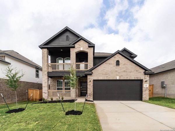 192 Ednie Ln, Mico, TX 78066