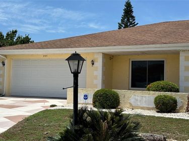 205 STRONG BOW COURT, SUN CITY CENTER, FL 33573
