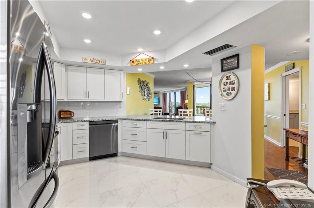 9550 S Ocean Drive, Unit 510, Jensen Beach, FL 34957 Photo