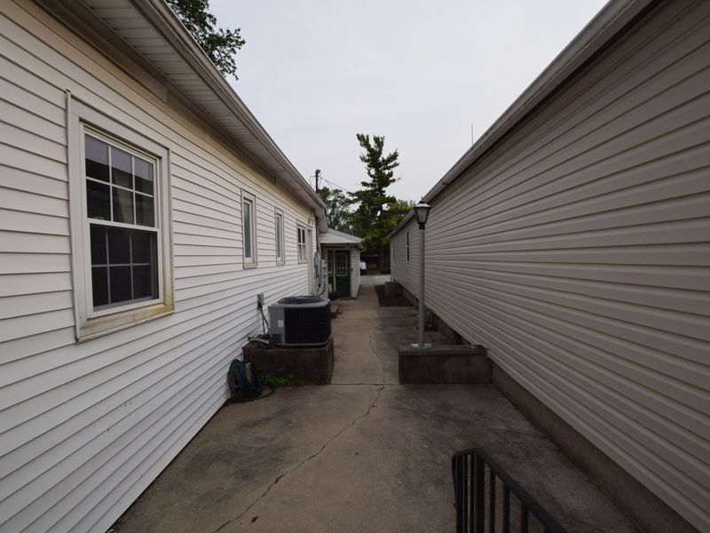 207 W Main Street, Saint Paris, OH 43072 Photo 18