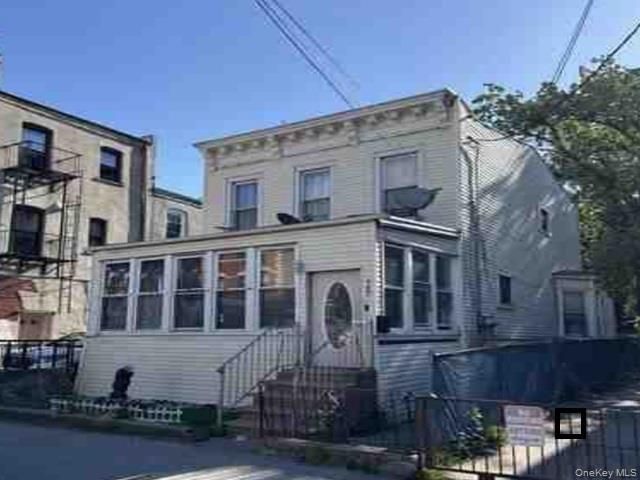 145 Chestnut Street, Brooklyn, NY 11208 Main Photo