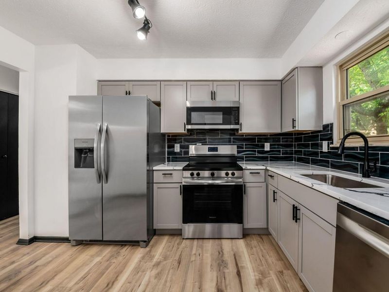 1908 Lost Valley Road, Powell, OH 43065 Photo 14