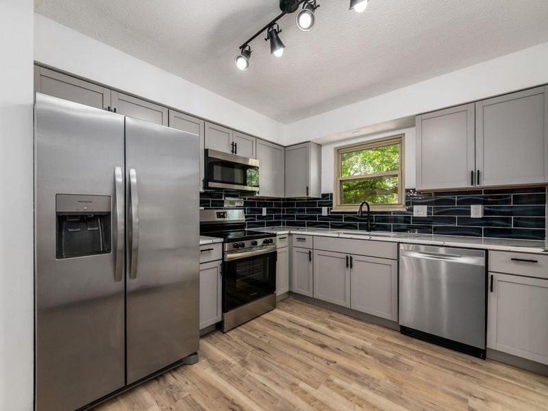 1908 Lost Valley Road, Powell, OH 43065 Photo 15