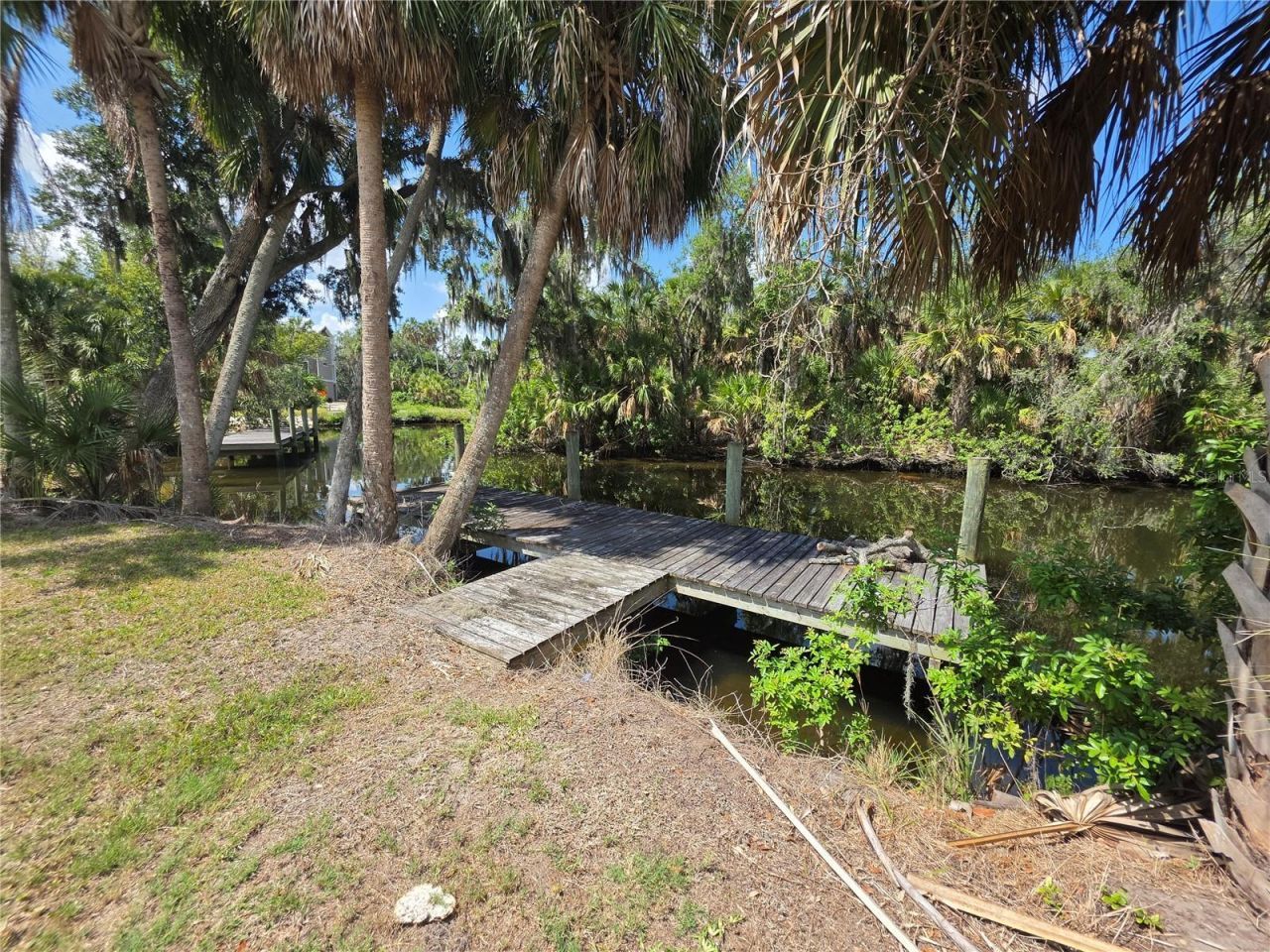8331 Alafia Pointe Drive, Riverview, FL 33578 Photo