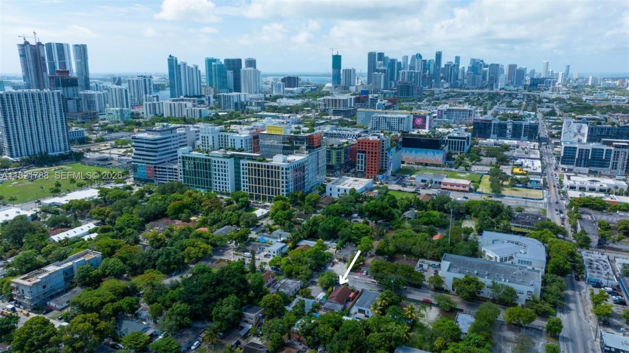 145 NW 31st St, Miami, FL 33127 Photo