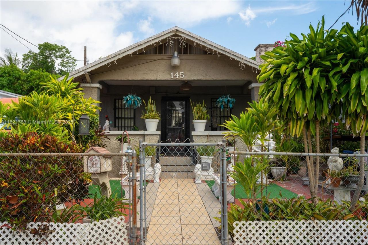145 NW 31st St, Miami, FL 33127 Photo