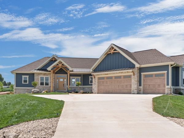 3327 Colton Way, Sun Prairie, WI 53590