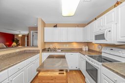 4366 Rivergate Ln. photo 4