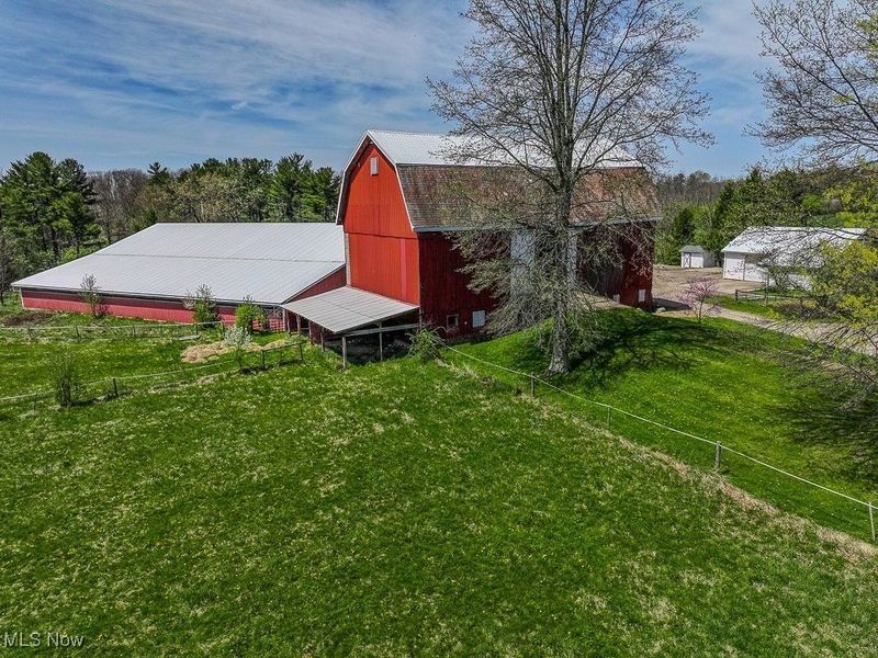 14068 Caves Road, Novelty, OH 44072 Photo 11