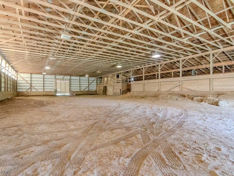 14068 Caves Road, Novelty, OH 44072 Photo 4