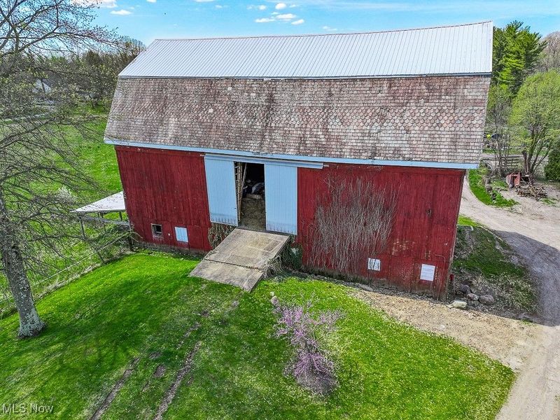 14068 Caves Road, Novelty, OH 44072 Photo 6