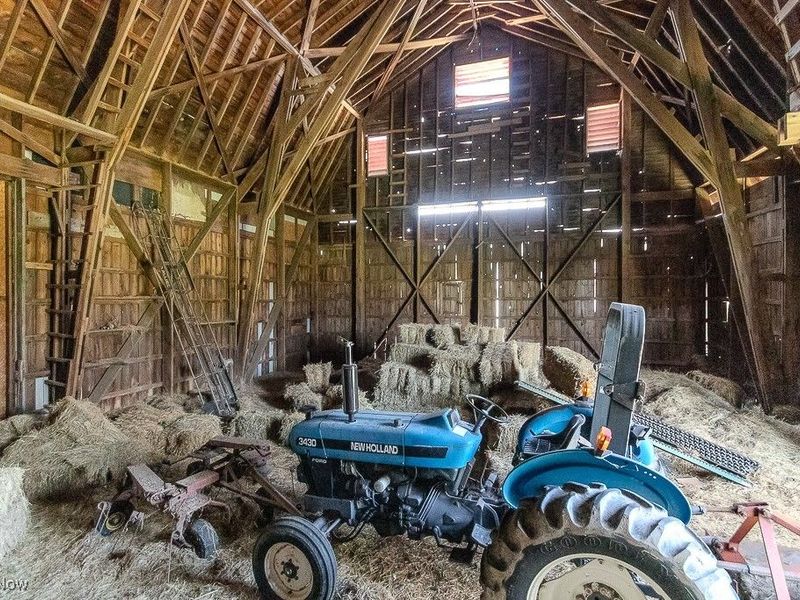 14068 Caves Road, Novelty, OH 44072 Photo 9