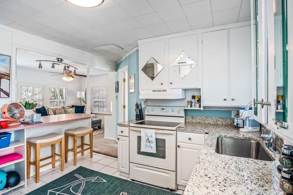 1012 Ridge St, Naples, FL 34103 Photo