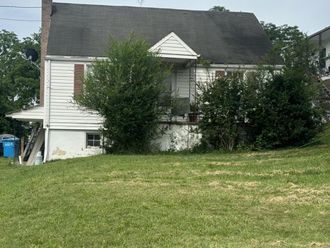 1622 Wayne ST NE Roanoke, VA 24012