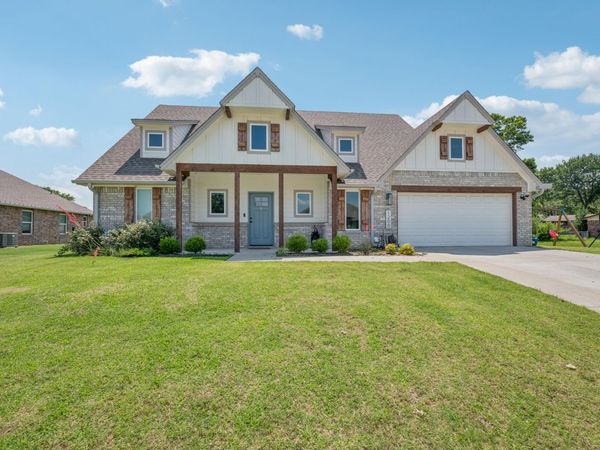 1200 SE 15th Street, Pryor, OK 74361