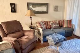 9501 Shore Dr. photo 4